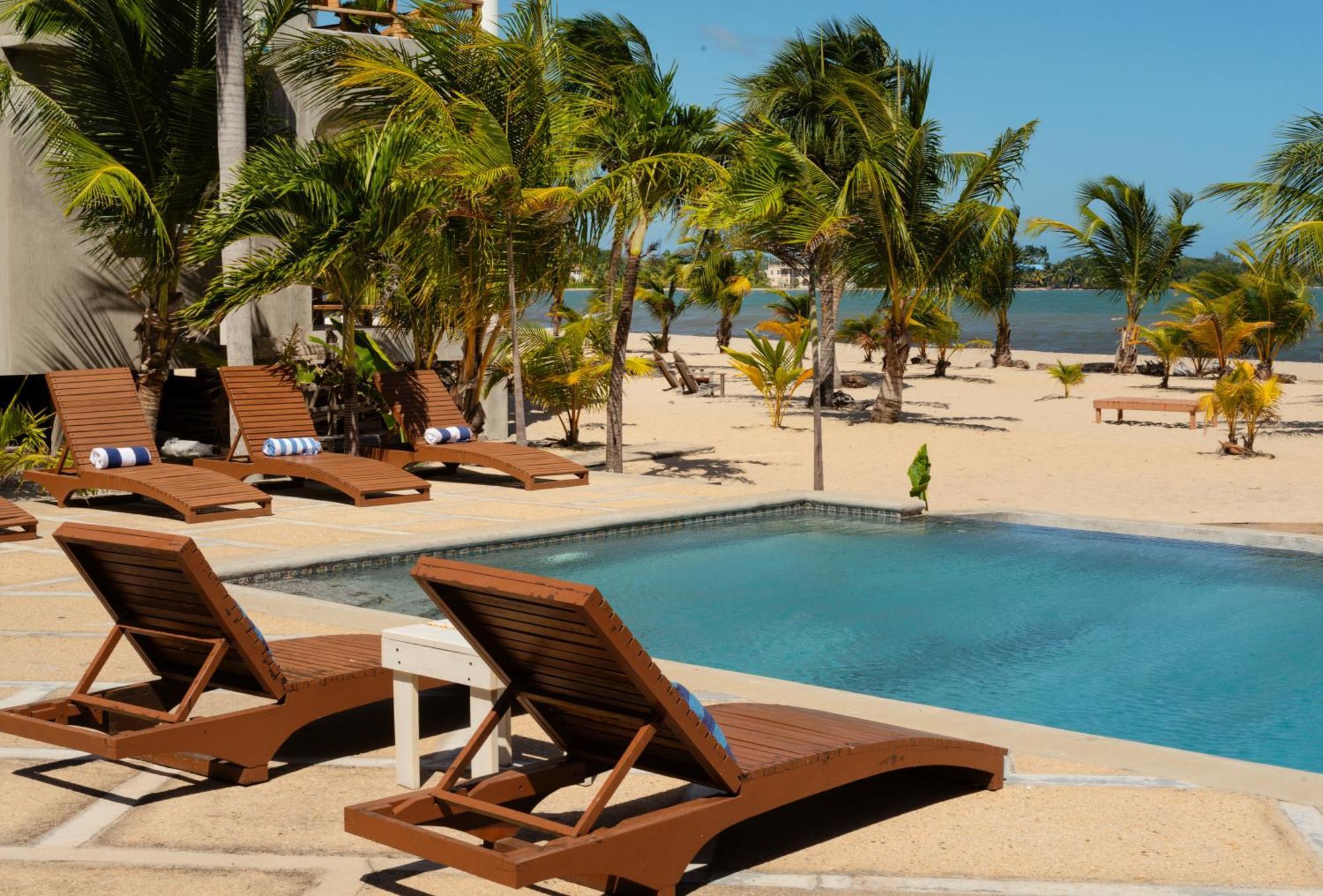 Sandy Feet Beach Resort Placencia Esterno foto